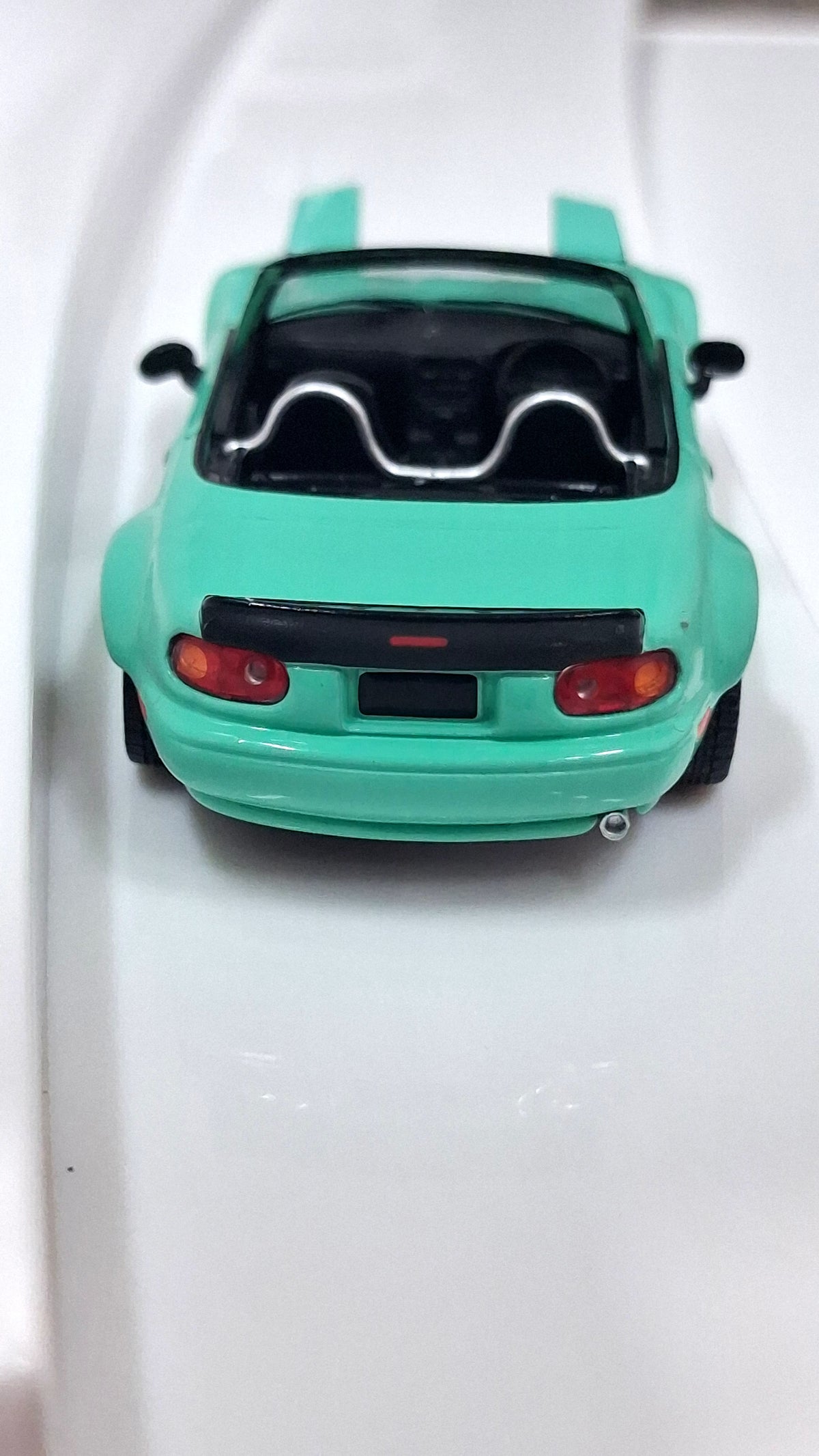 Mazda M×5 - (NA) Pandem | Mint Green 1:64 MINI GT