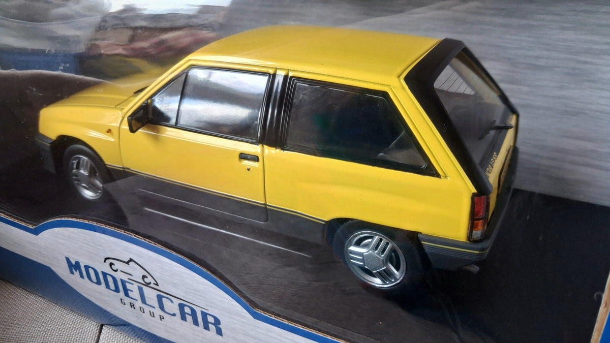 Vauxhall Nova 1.3 SR - Opel Corsa A SR | 1983 Yellow 1:18 MODEL CAR GROUP