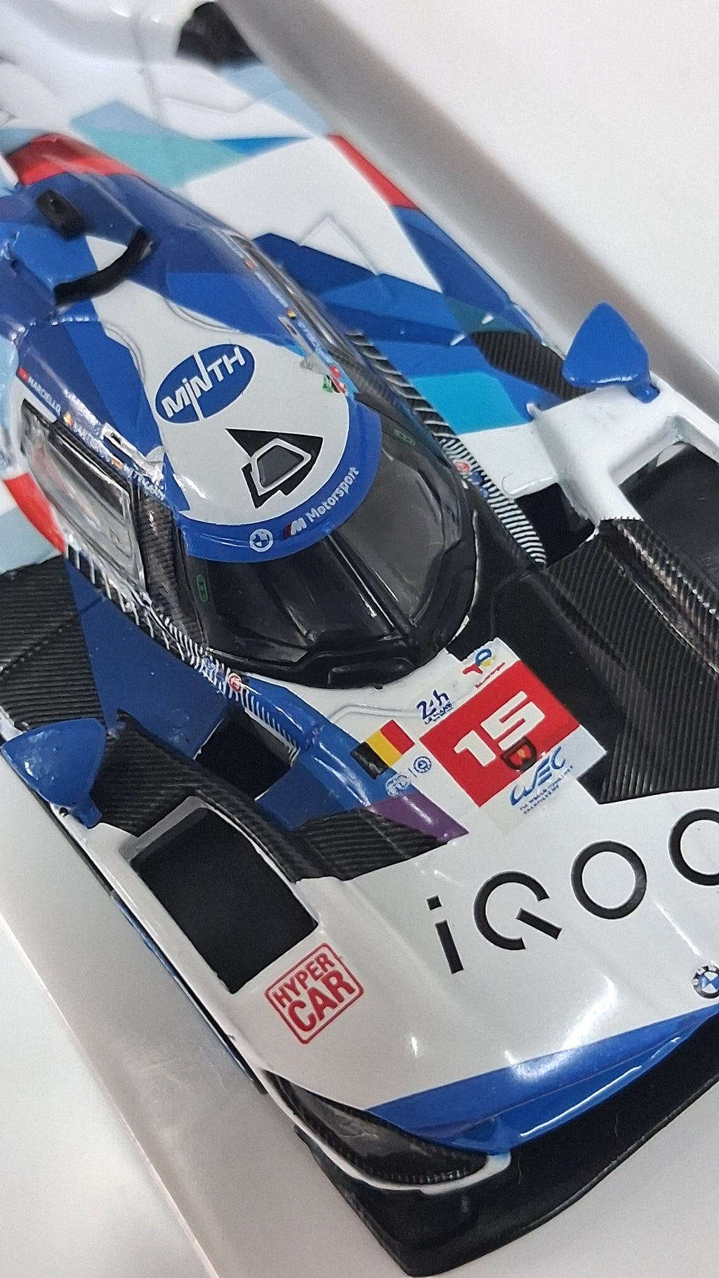 BMW M Hybrid V8 - Hypercar #15 | 2024 FIA WEC - Le Mans 24Hr 1:64 MINI GT