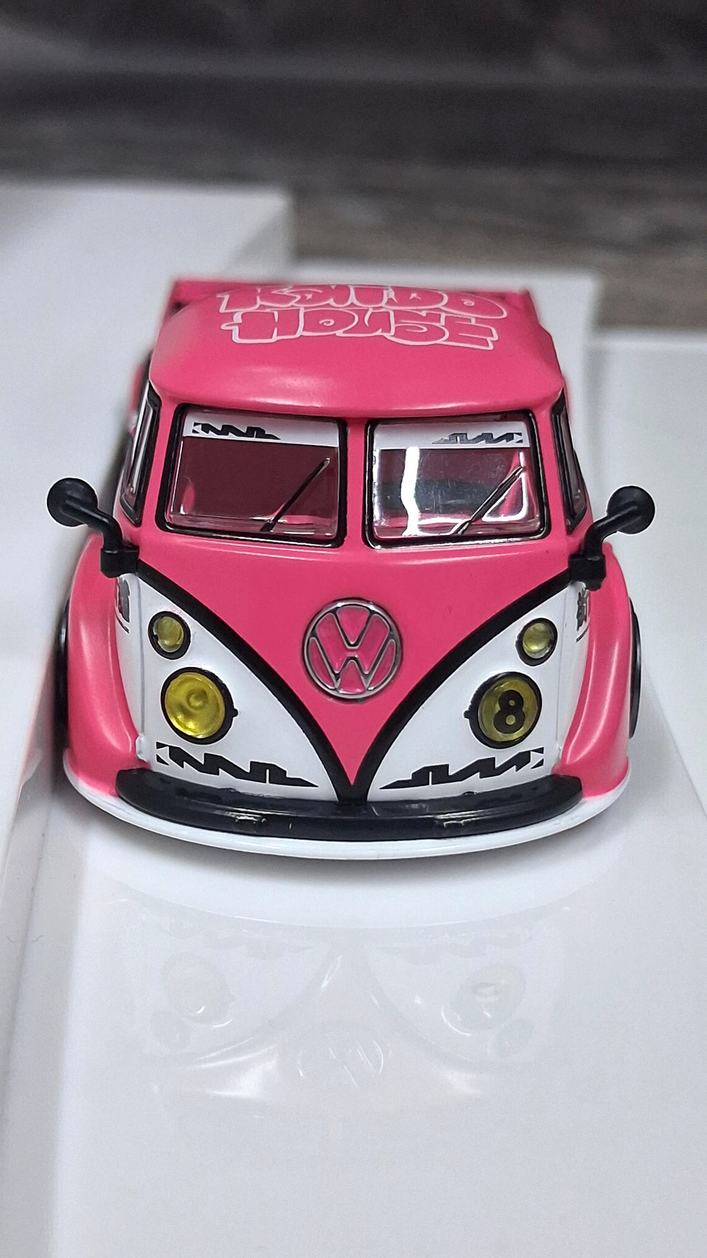 Volkswagen Transporter - T1 | Kaido Radvan V1  1:64 KAIDO HOUSE