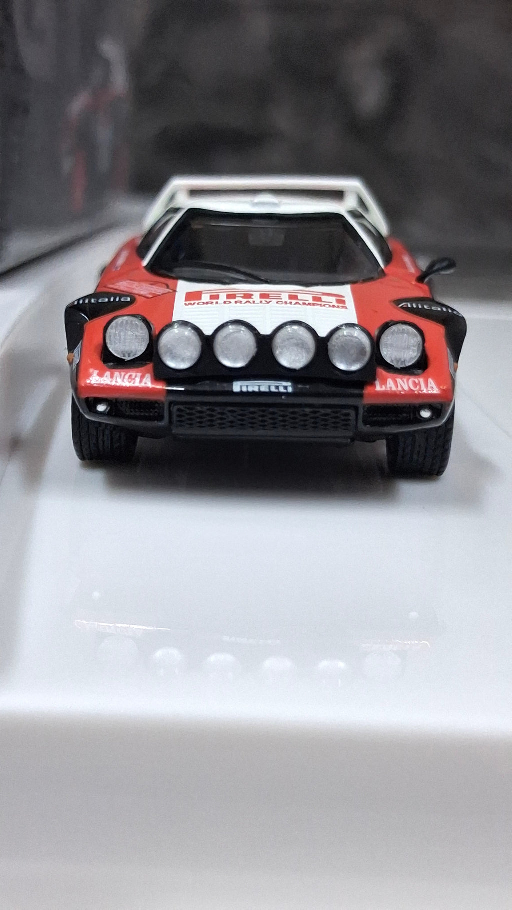 Lancia Stratos HF - #4 | 1978 Rally Sanremo - Winner 1:64 MINI GT