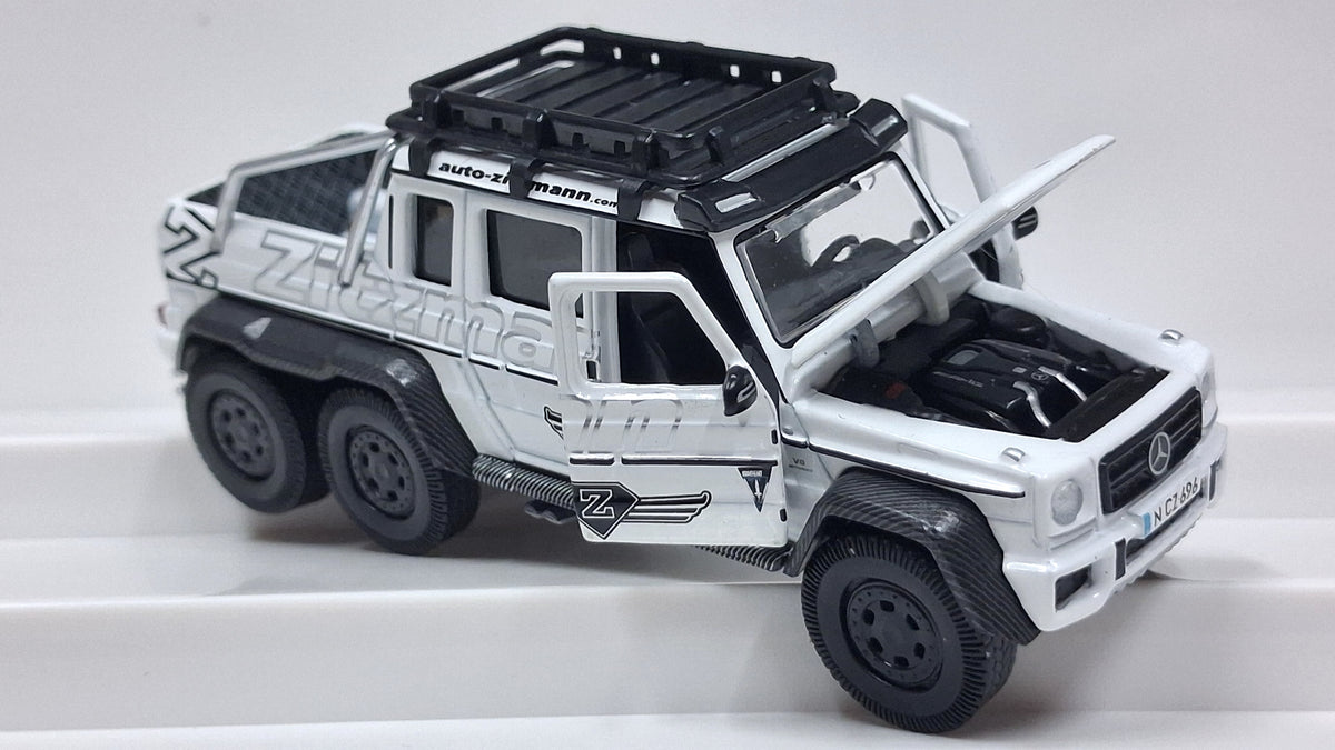 Mercedes Benz - G63 AMG | 6×6 snowfield style 1:64 ERA CAR