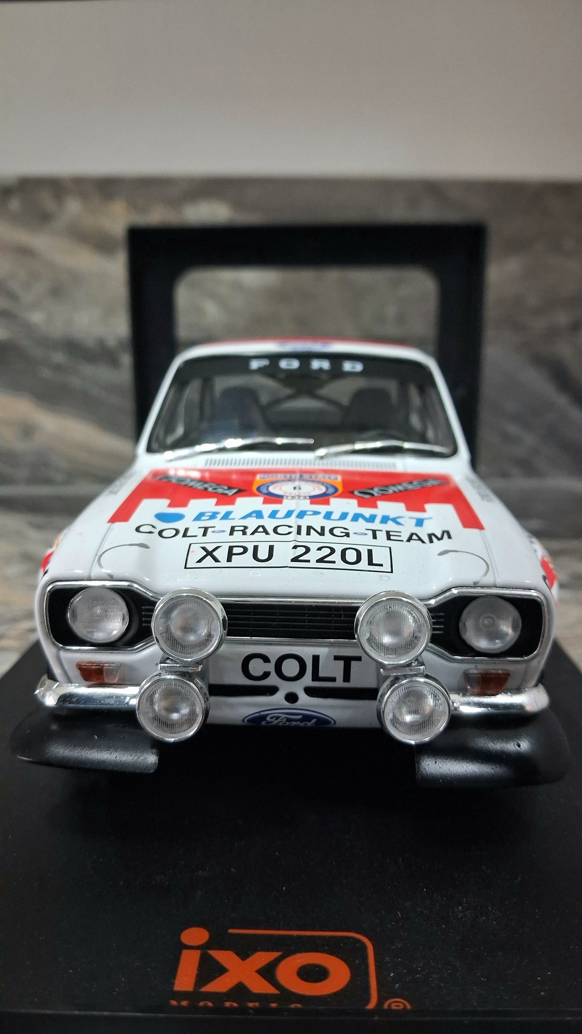 Ford Escort mk1 - Rs1600 #6 | 1974 1000 Lakes Rally WINNER 1:18 IXO