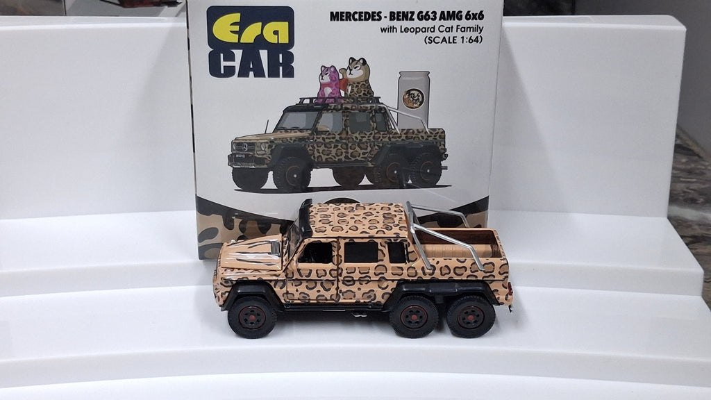 Mercedes Benz - G63 AMG | 6×6 with leopard car family 1:64 ERA CAR