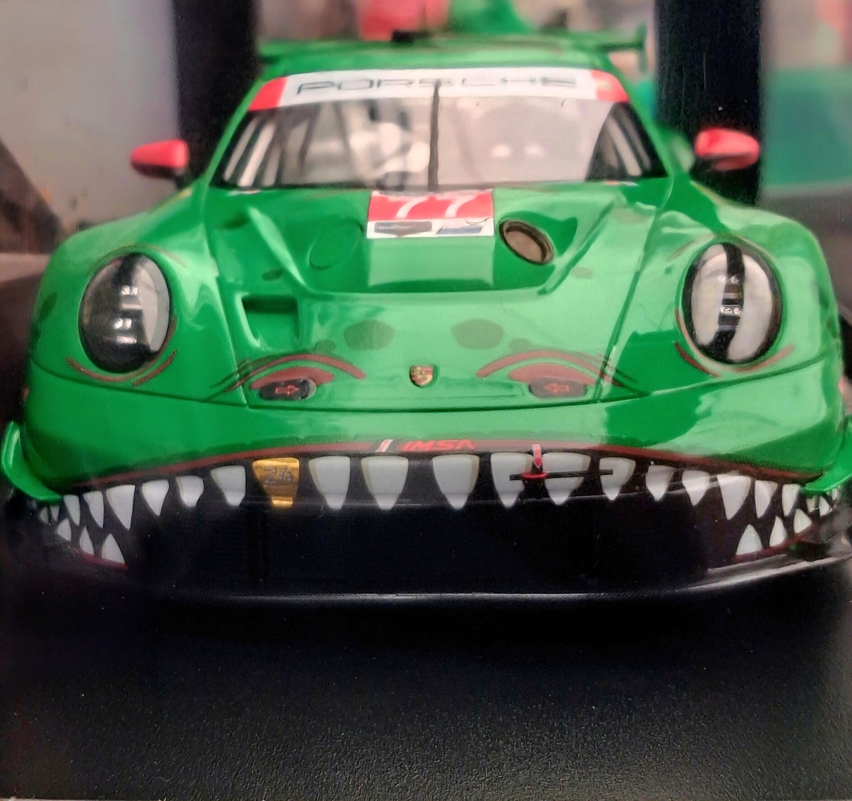 Porsche 911 GT3 - #77 | 2025 Daytona 24hr
