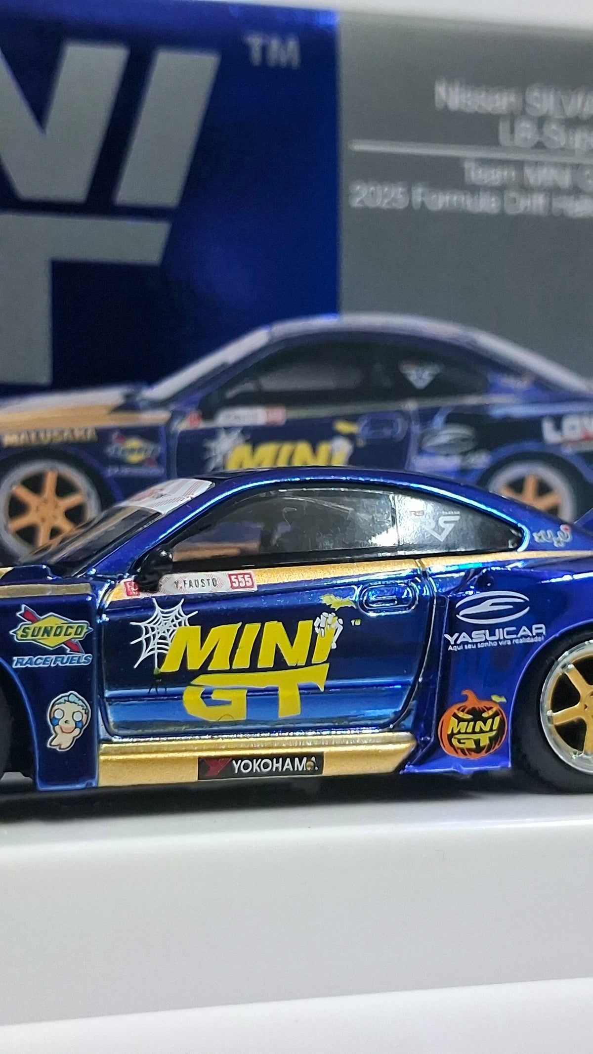 Nissan Silvia S15 - LB Super Silhouette #555 | 2025 Formula Drift - Halloween Special 1:64 MINI GT
