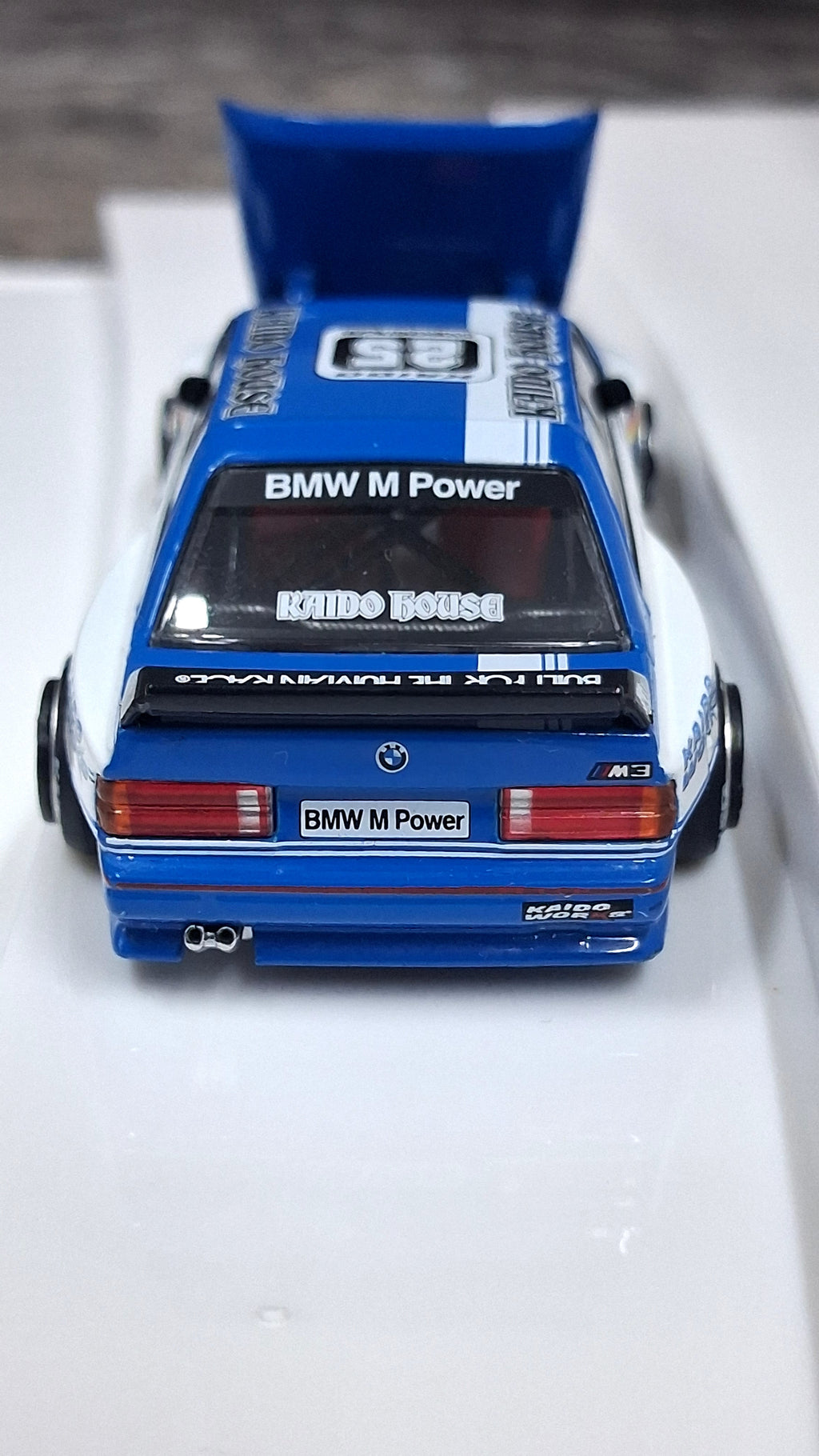 BMW M3 - E30 | Kaido Touring Champ V1 1:64 KAIDO HOUSE