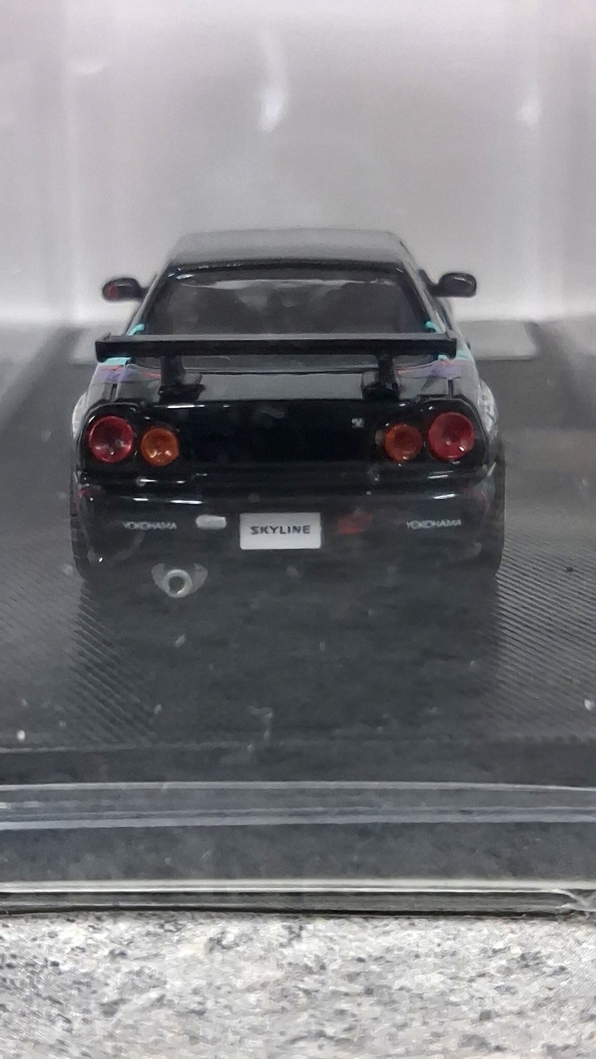 Nissan Skyline GTR R34 - V Spec | HKS 1:64 MYMODELCOLLECT