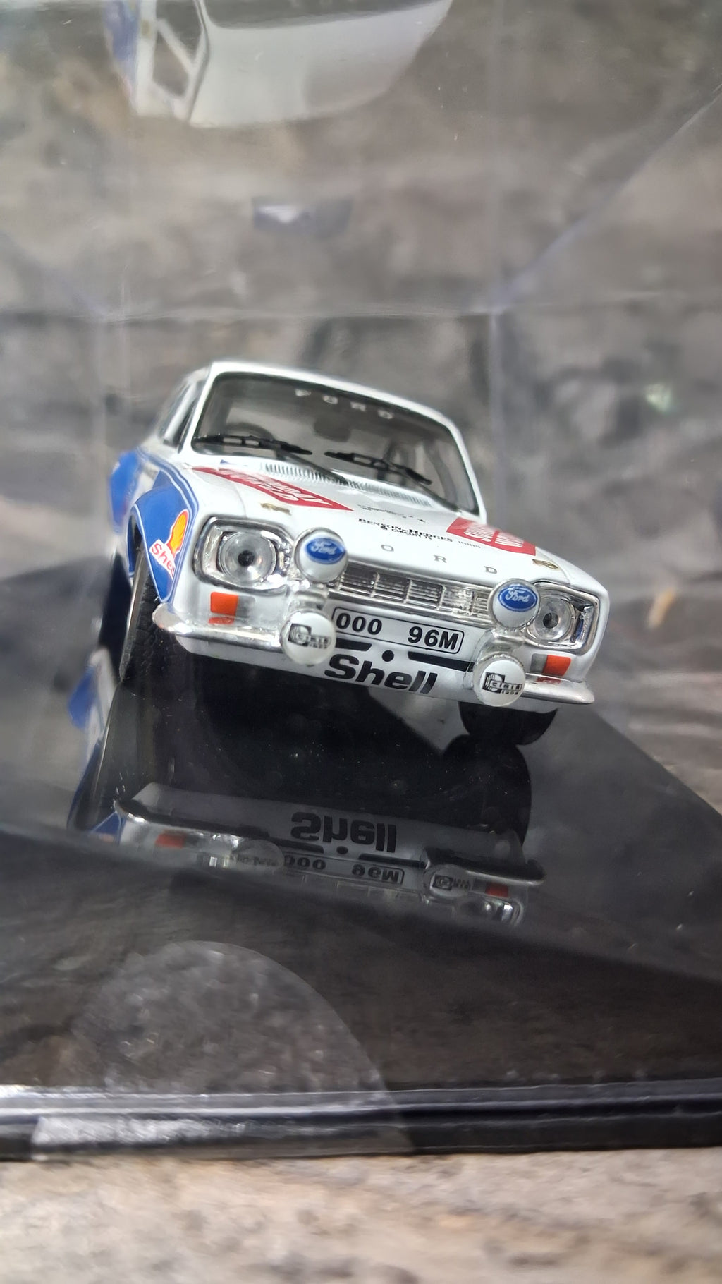 Ford Escort mk1 - Rs1600 #2 | 1975 Circuit of Ireland WINNER 1:43 IXO